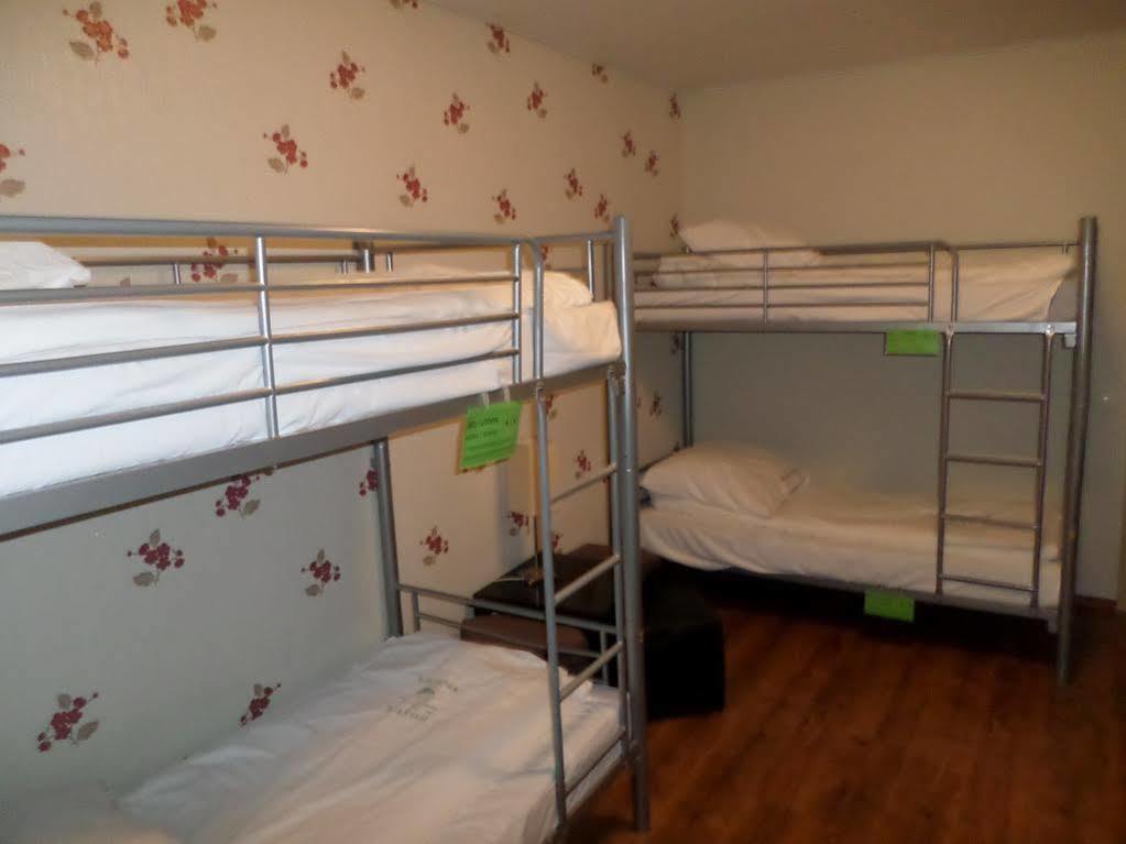 Hostel Krokodyl Varšava Exteriér fotografie
